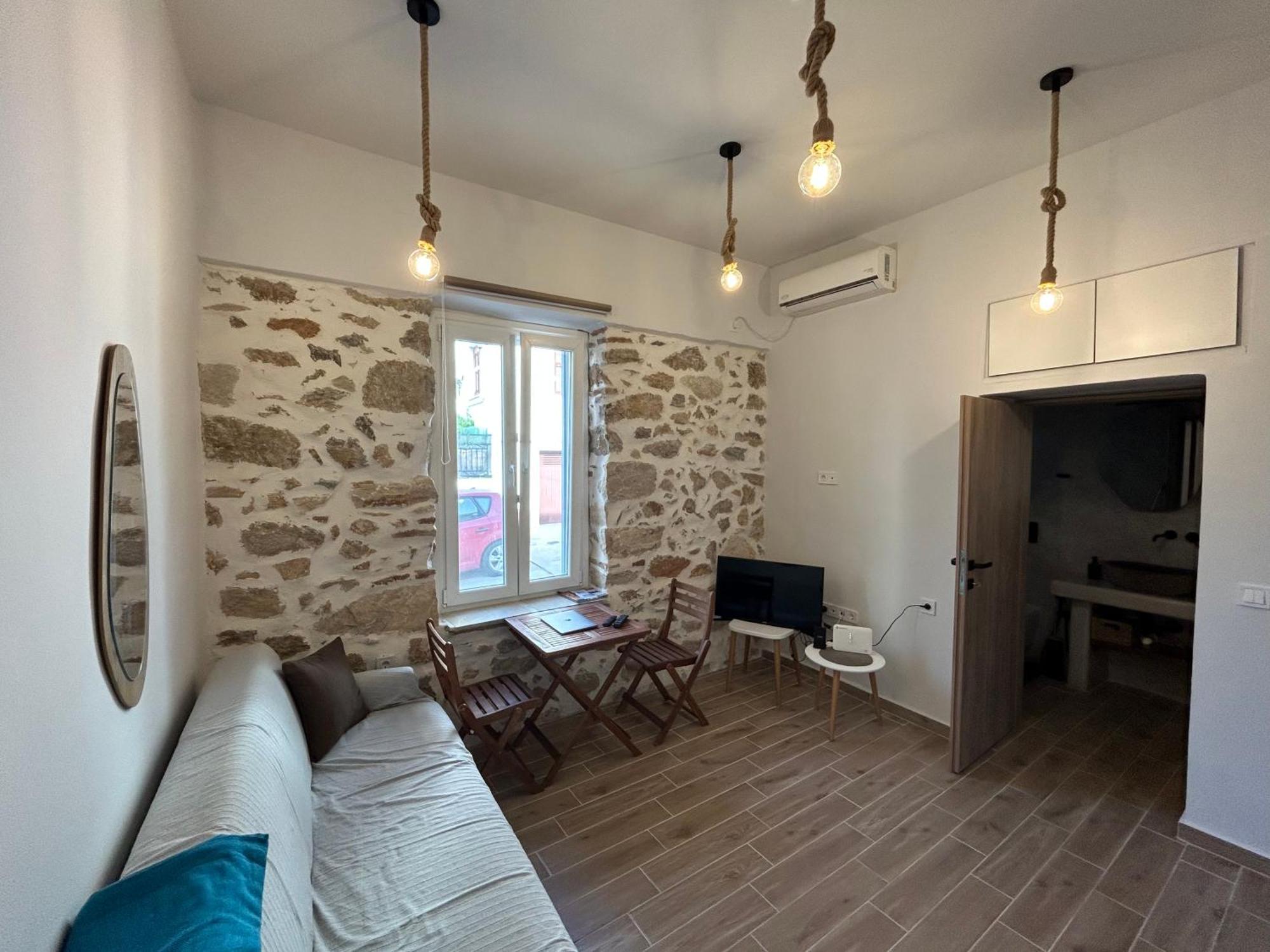 Odysseus' House & Penelope Villa แอร์มูโปลี ภายนอก รูปภาพ